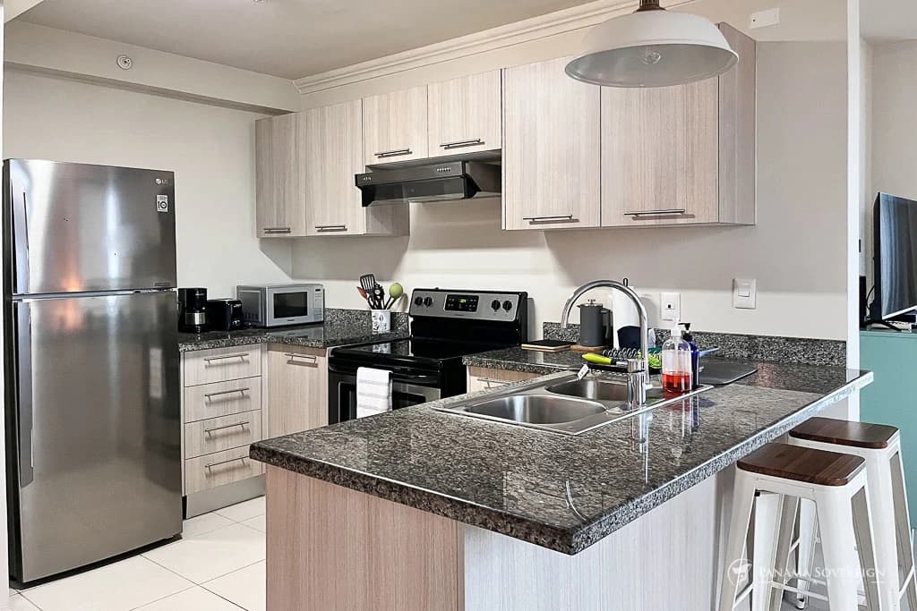 2 Bedroom Condo in San Carlos - photo 5