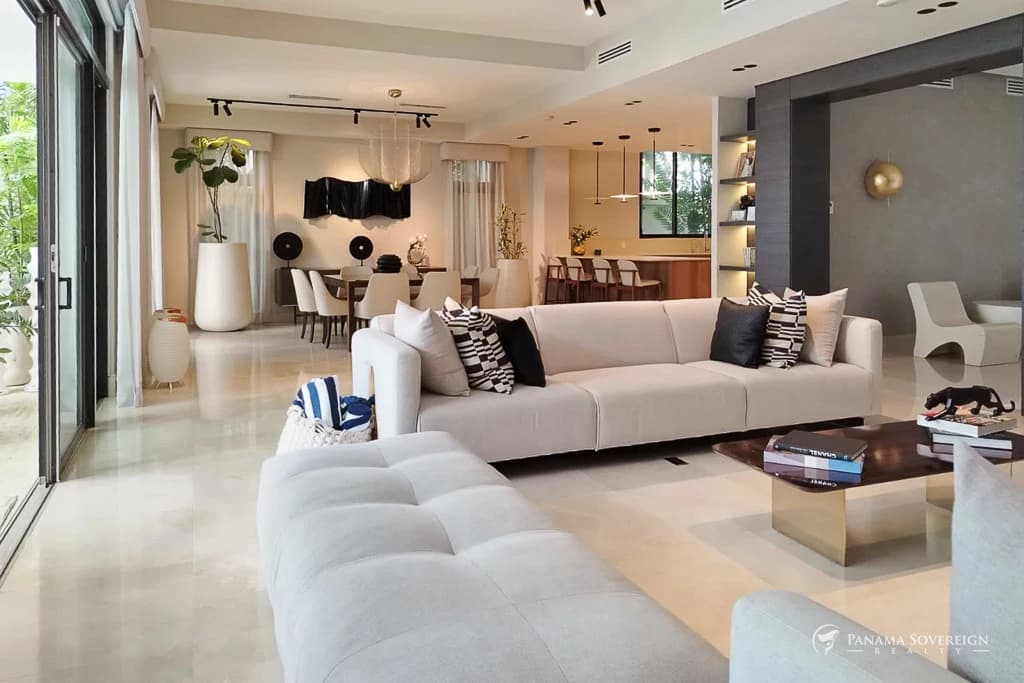 5 Bedroom House in Rio Hato - photo 10