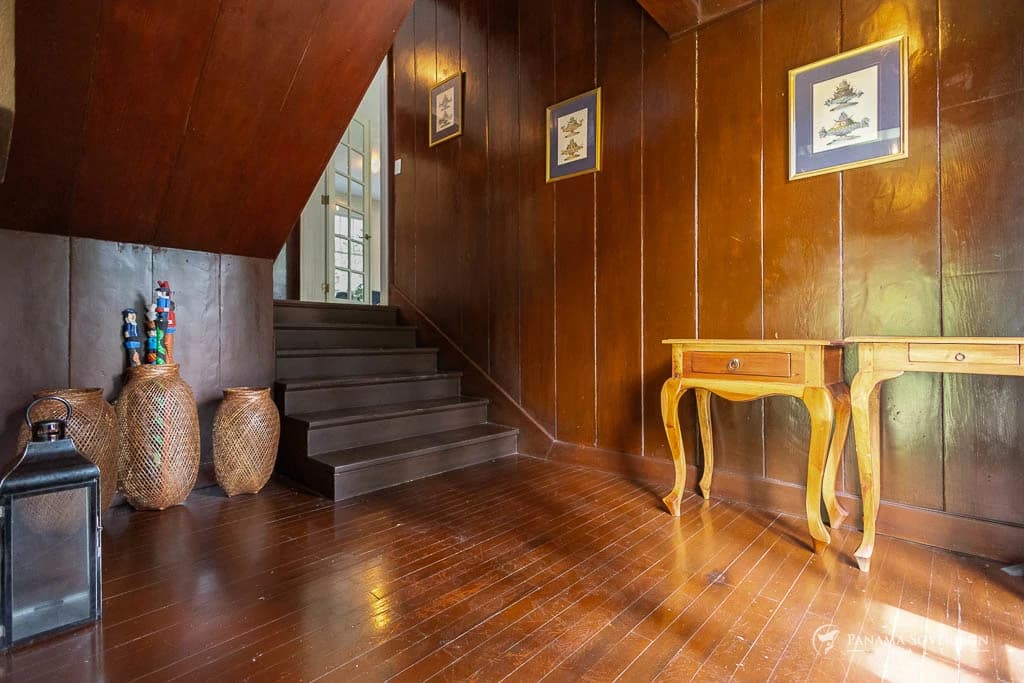 4 Bedroom House in Canal Zone - photo 17
