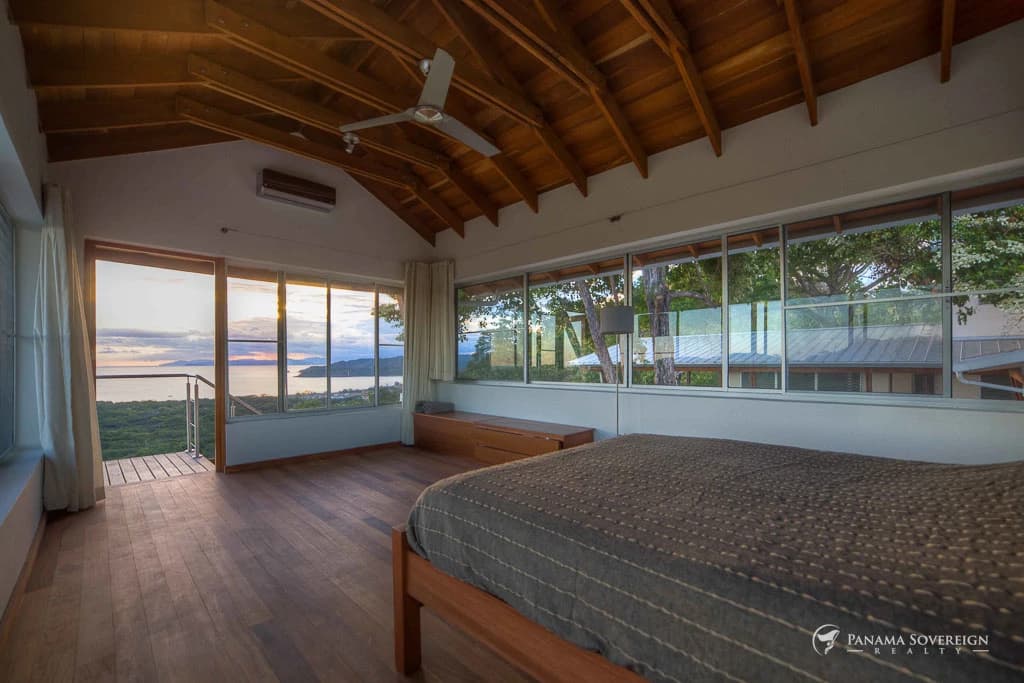 4 Bedroom House in Playa Venao - photo 38