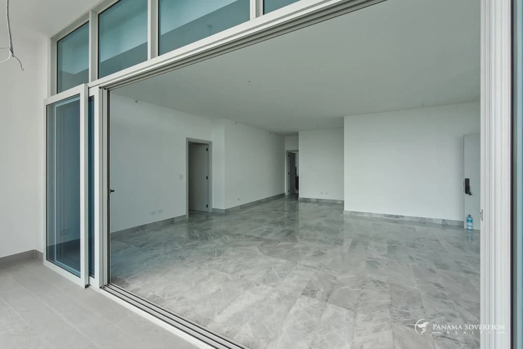 4 Bedroom Condo in Santa Maria - photo 24