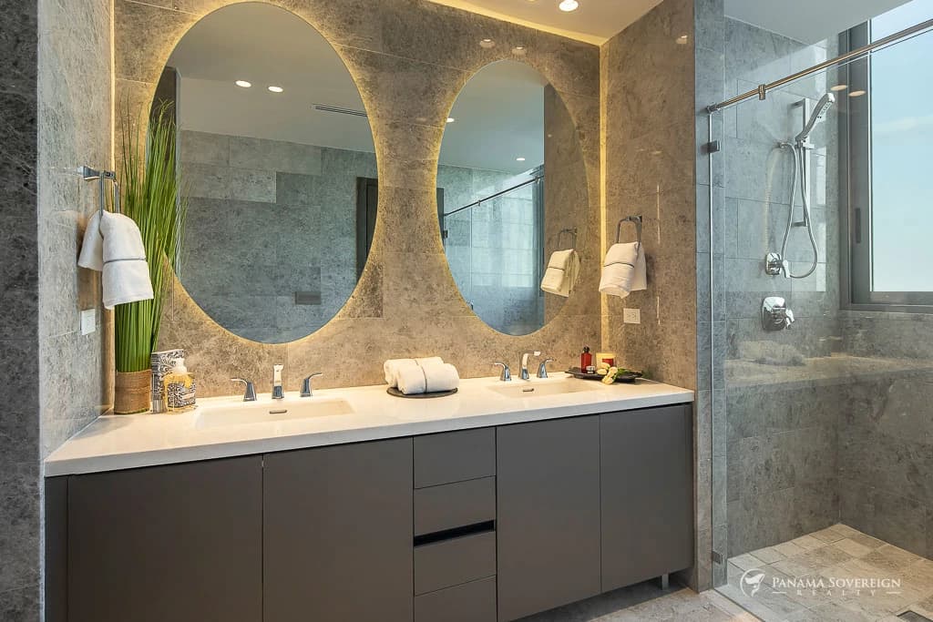 3 Bedroom Condo in Paitilla - photo 29
