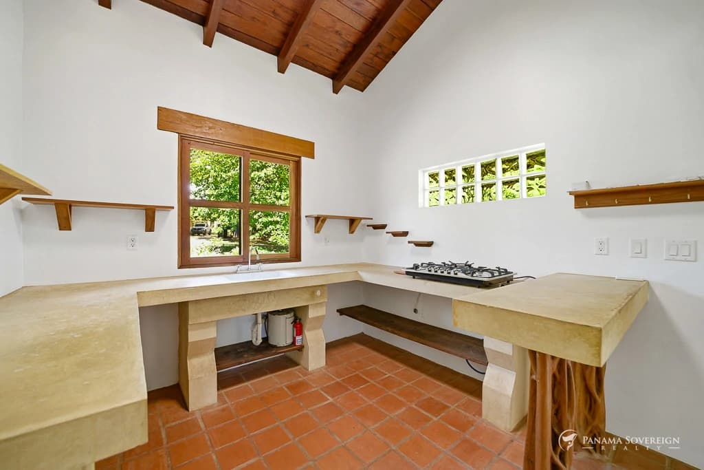 4 Bedroom House in Pedasi - photo 23