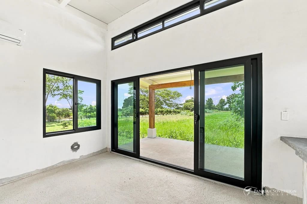 3 Bedroom House in Pedasi - photo 4