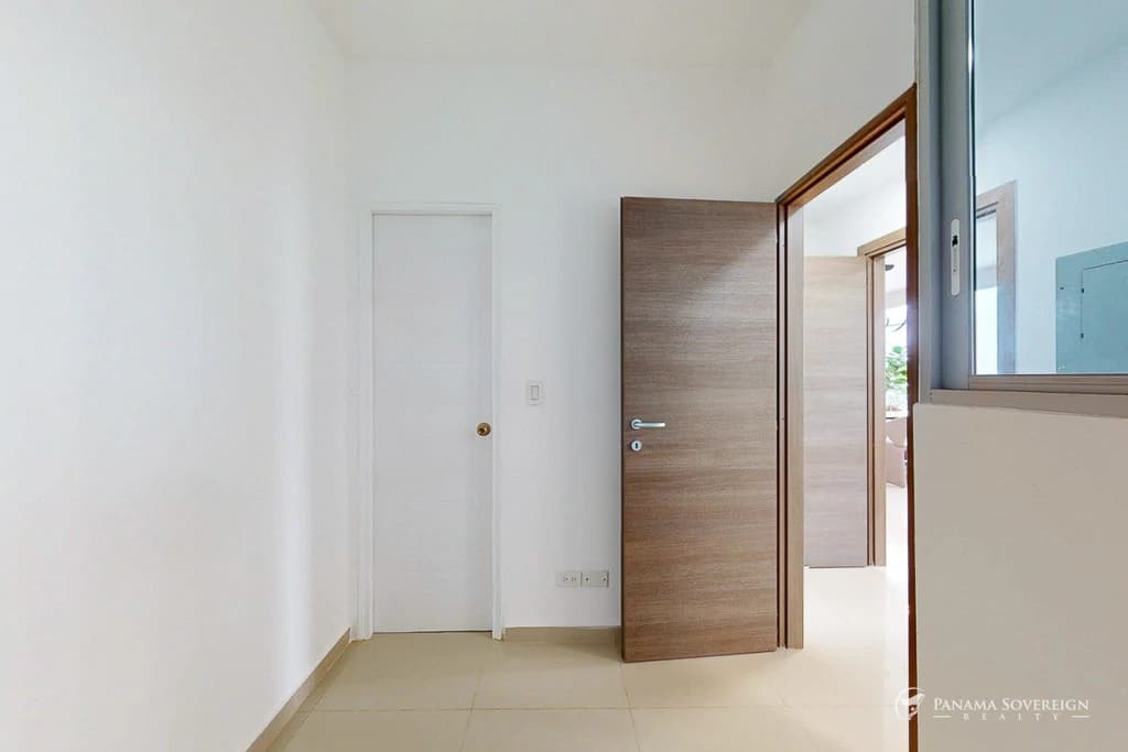 3 Bedroom Condo in Costa del Este - photo 15