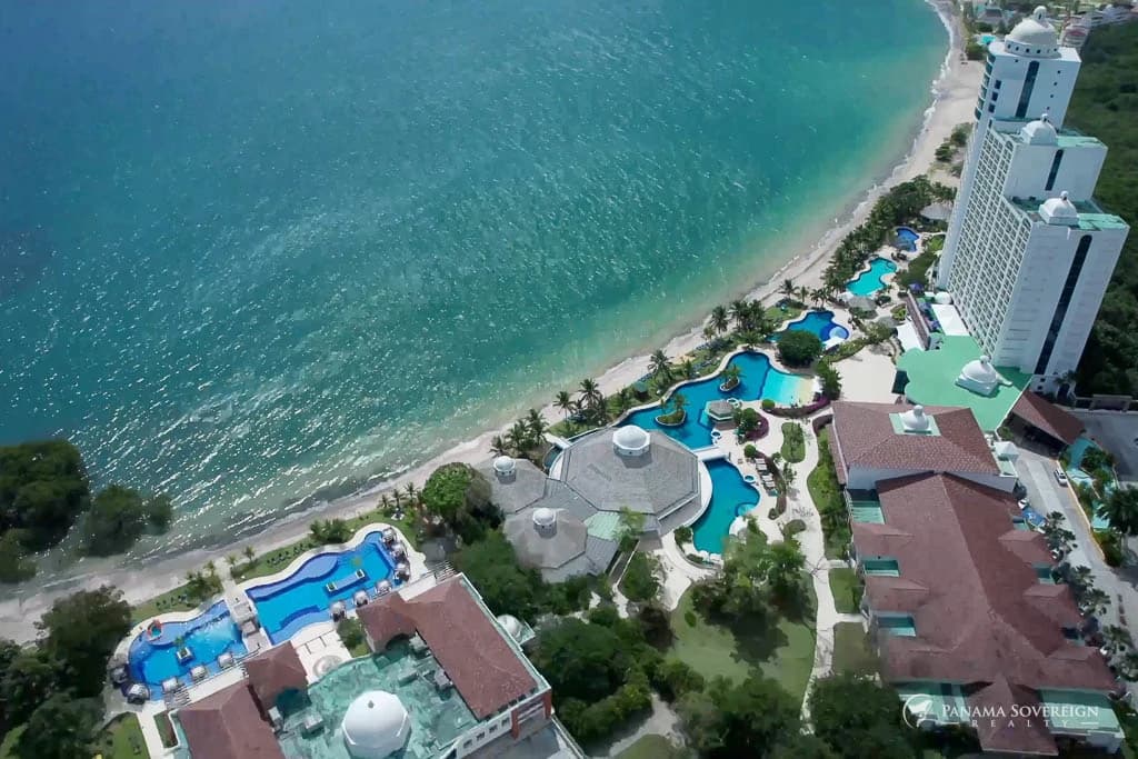2 Bedroom Condo in Playa Bonita - photo 15