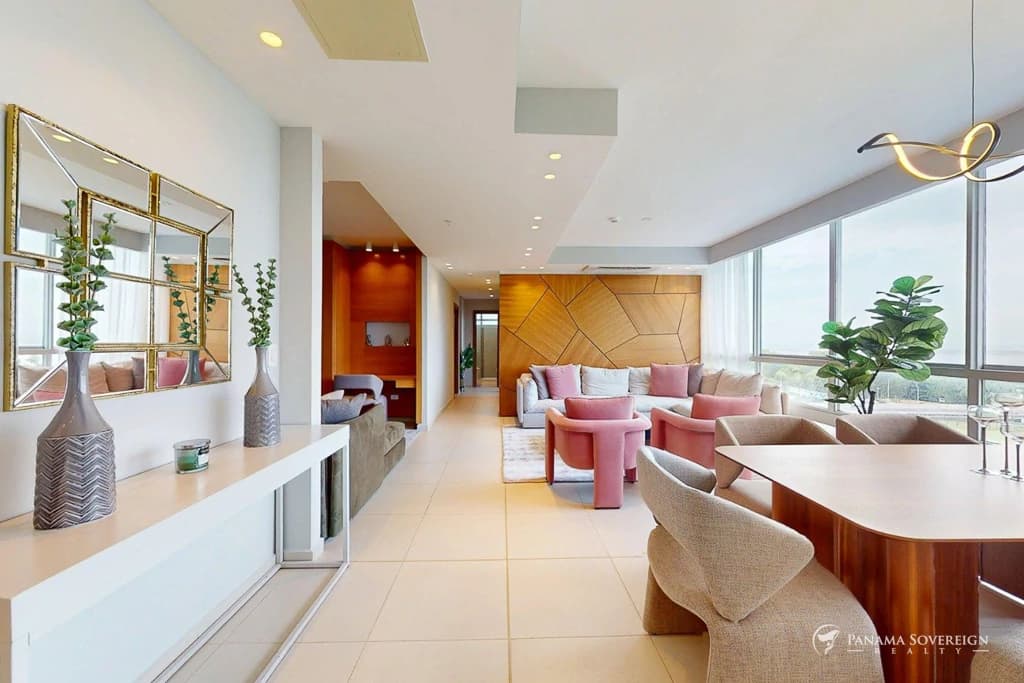 3 Bedroom Condo in Costa del Este - photo 1