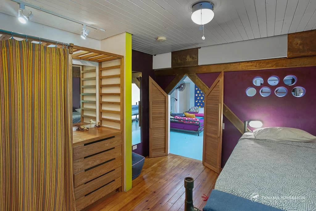4 Bedroom House in Canal Zone - photo 42