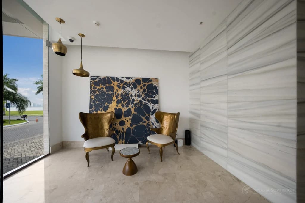 4 Bedroom Condo in Ocean Reef Islands - photo 3