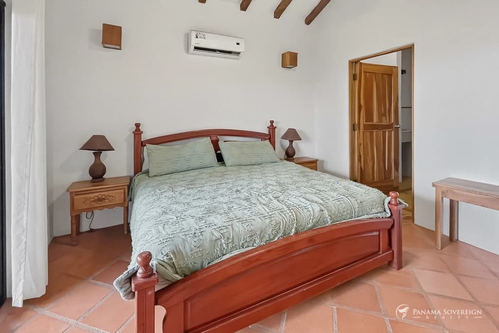 2 Bedroom House in Cambutal - photo 12