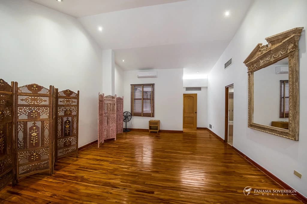 2 Bedroom Condo in Casco Viejo - photo 20