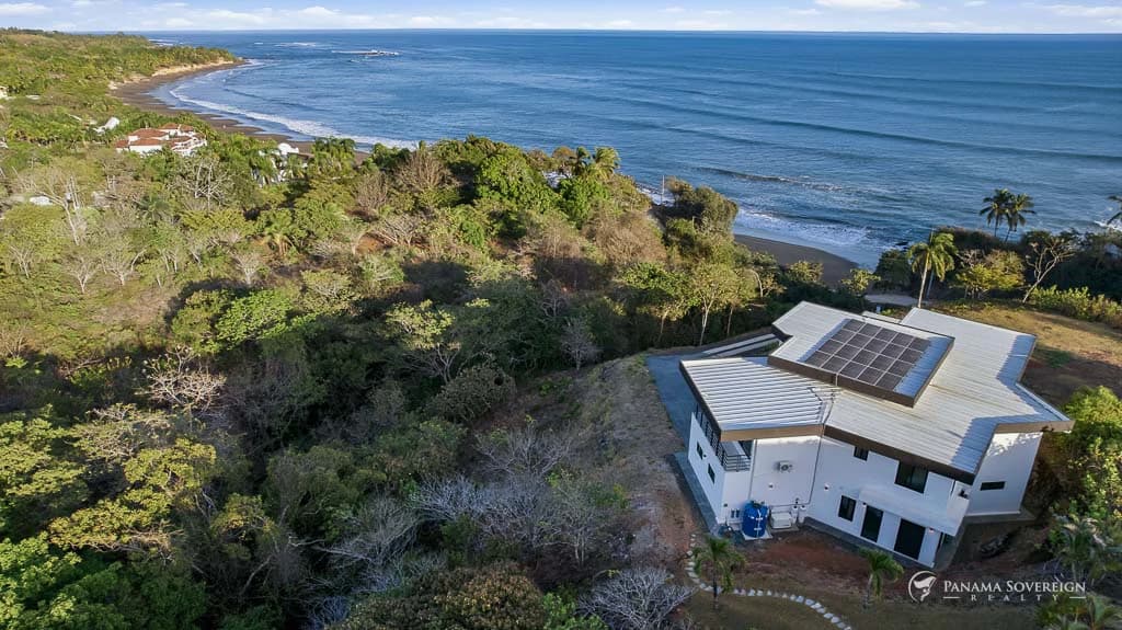3 Bedroom House in Los Destiladeros - photo 7