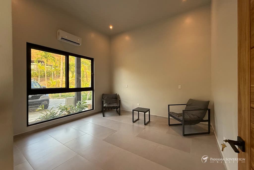 3 Bedroom House in Canas - photo 15