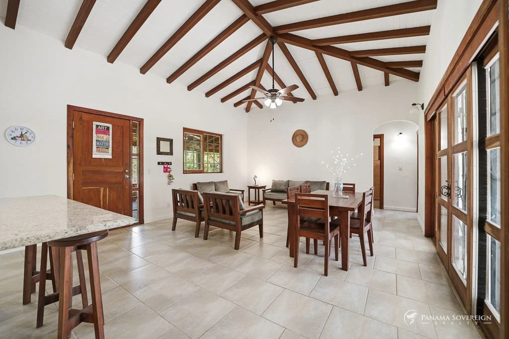 3 Bedroom House in Los Destiladeros - photo 14
