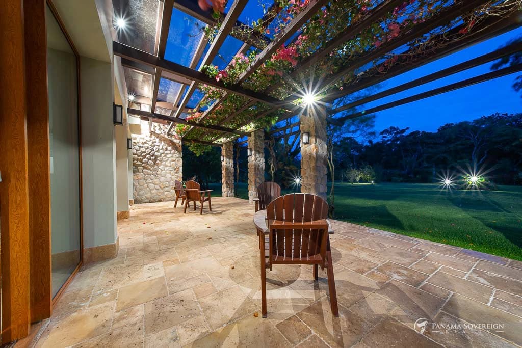 5 Bedroom House in El Valle de Anton - photo 30