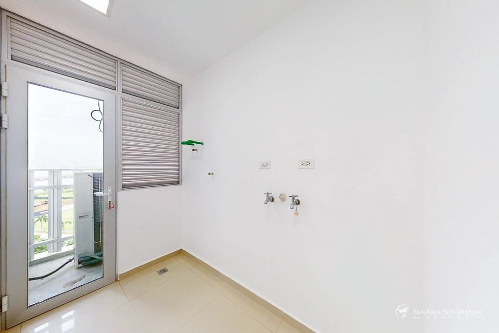 3 Bedroom Condo in Costa del Este - photo 16