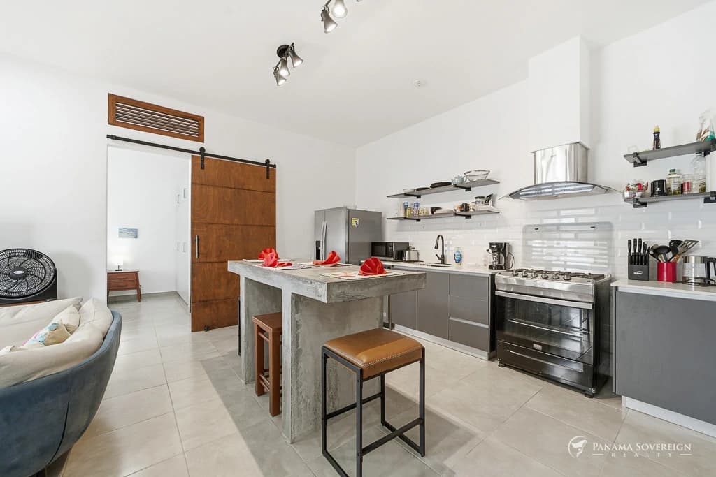 2 Bedroom House in Pedasi - photo 20