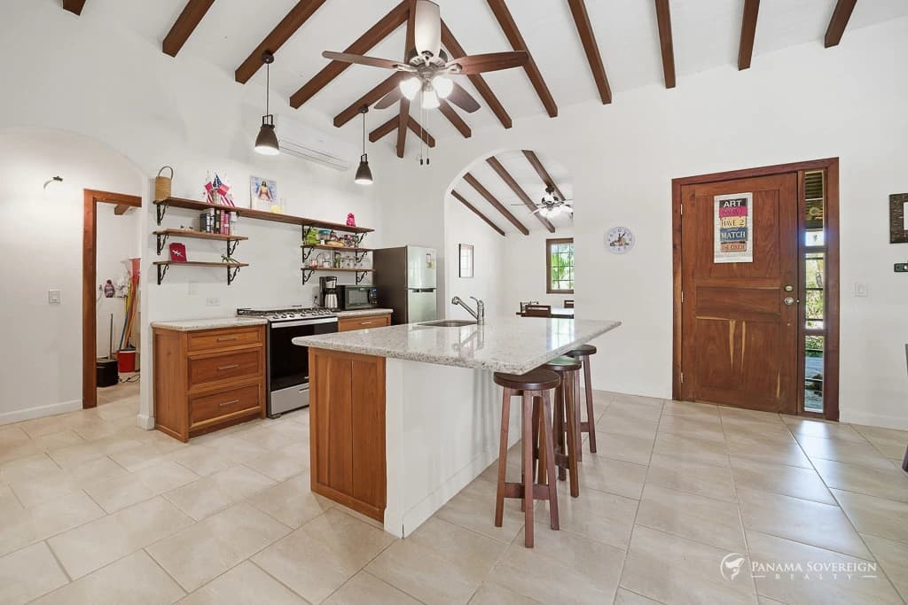 3 Bedroom House in Los Destiladeros - photo 1