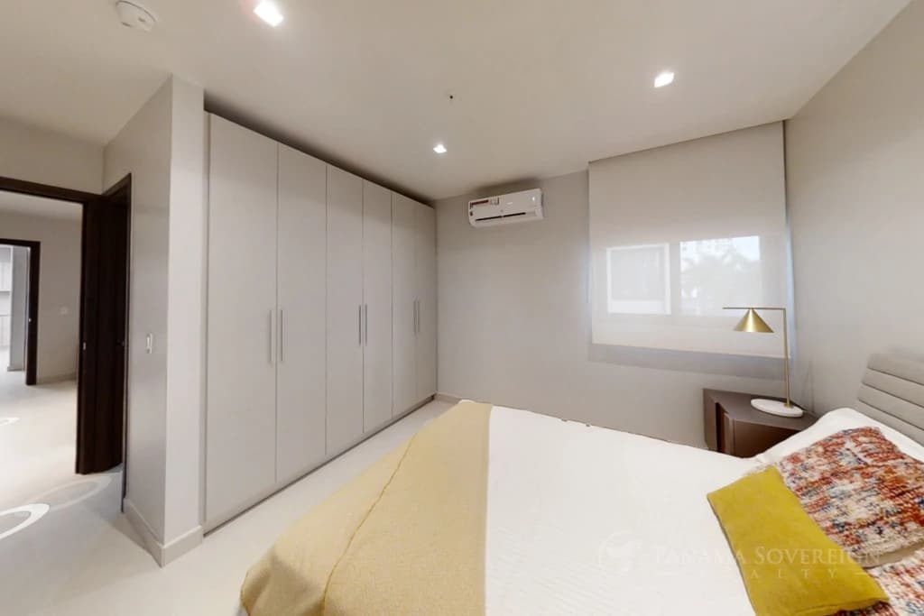 3 Bedroom Condo in Costa del Este - photo 16
