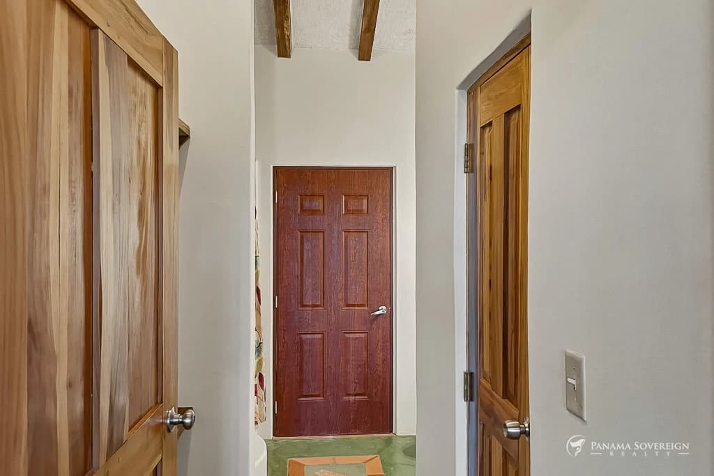 2 Bedroom House in Cambutal - photo 9