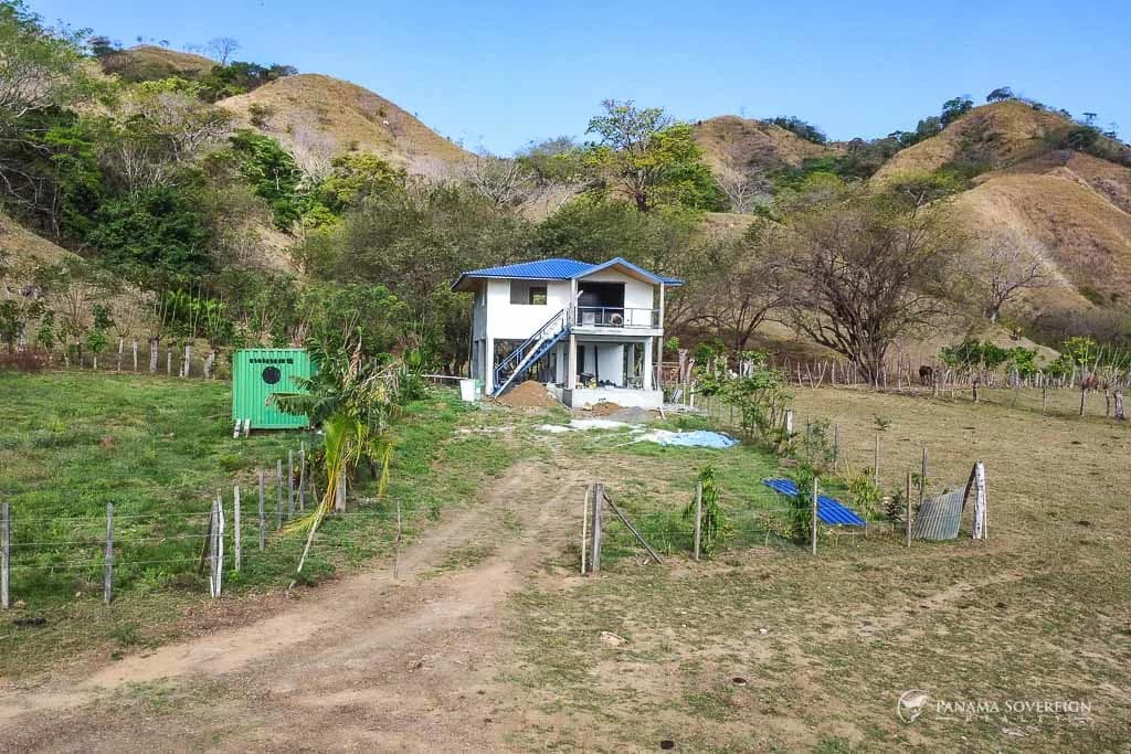 1 Bedroom House in Cambutal - photo 4