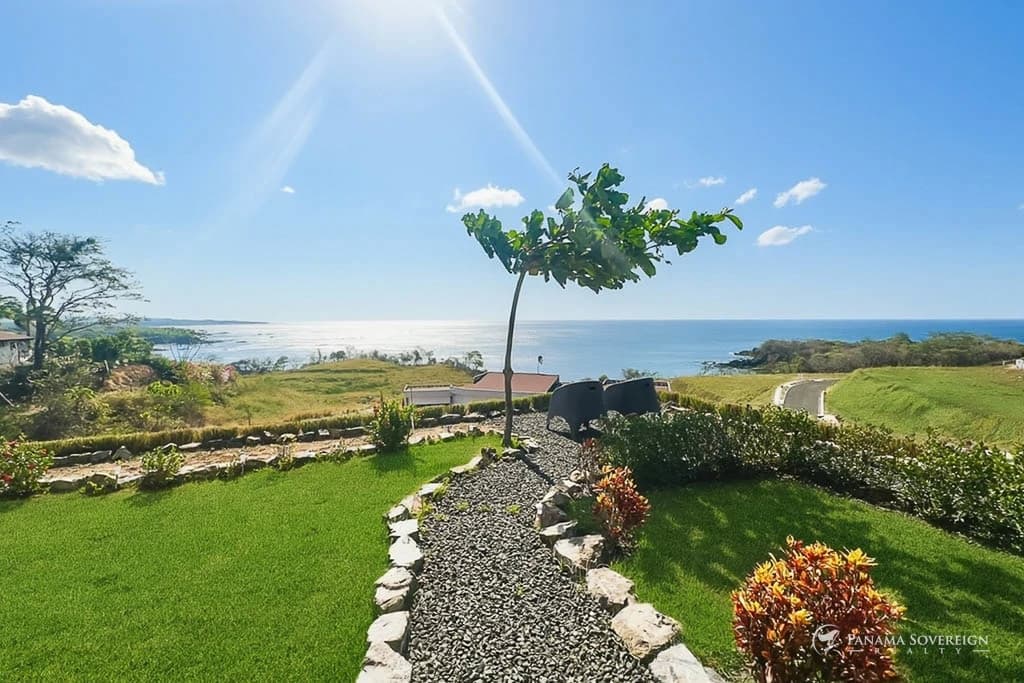 3 Bedroom House in Playa Venao - photo 25