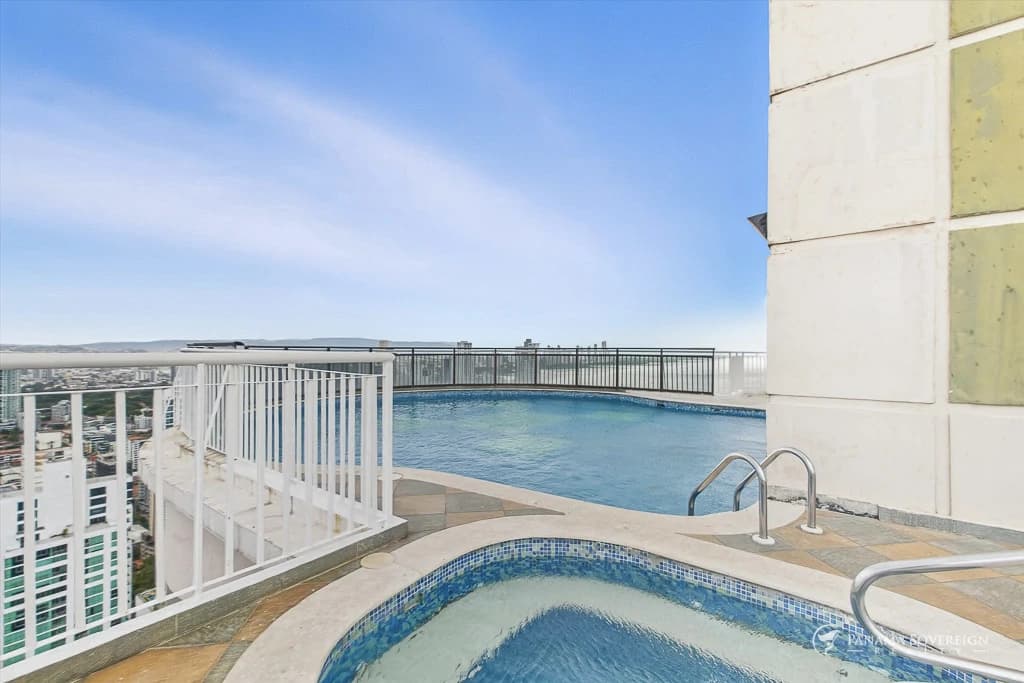 3 Bedroom Condo in San Francisco - photo 24
