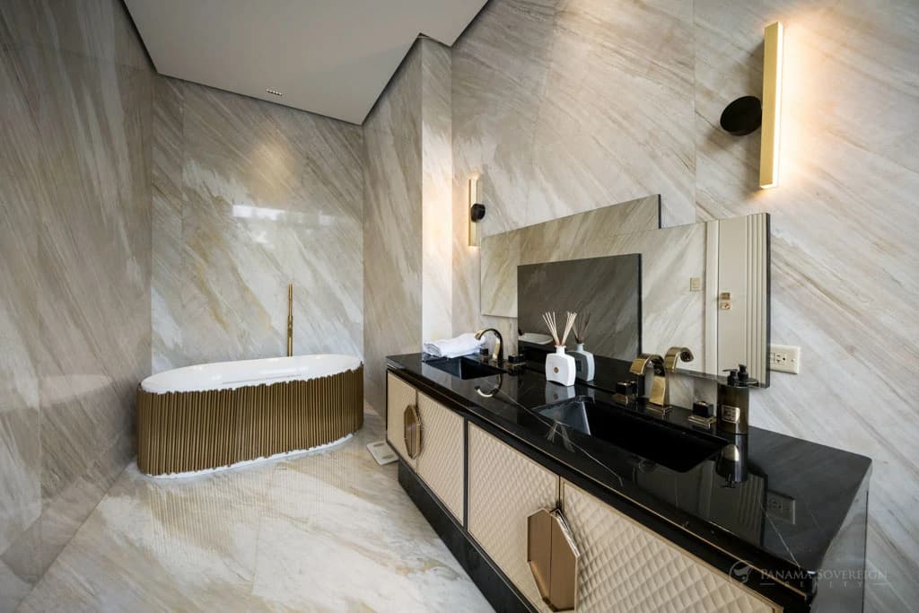 4 Bedroom Condo in Ocean Reef Islands - photo 9