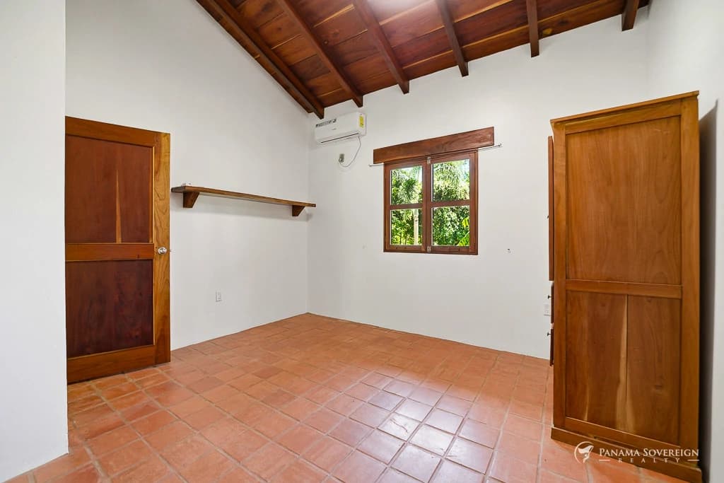 4 Bedroom House in Pedasi - photo 21
