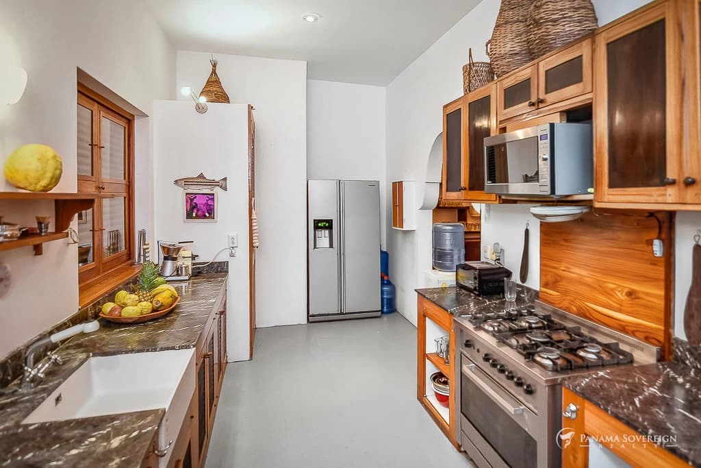 7 Bedroom House in Los Destiladeros - photo 43
