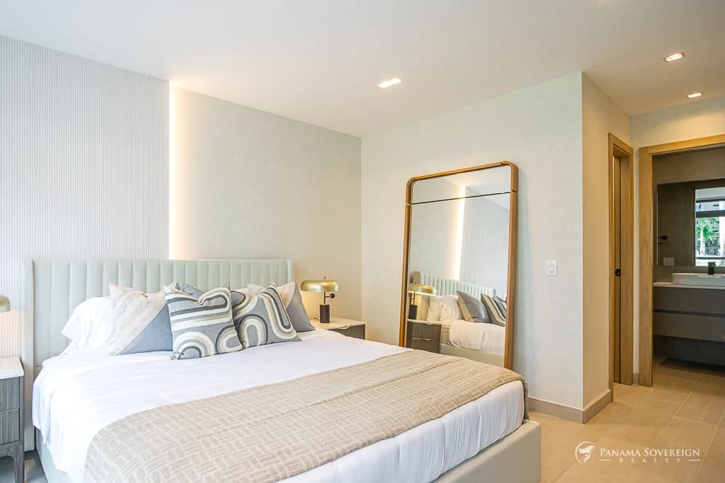 2 Bedroom Condo in Costa del Este - photo 33