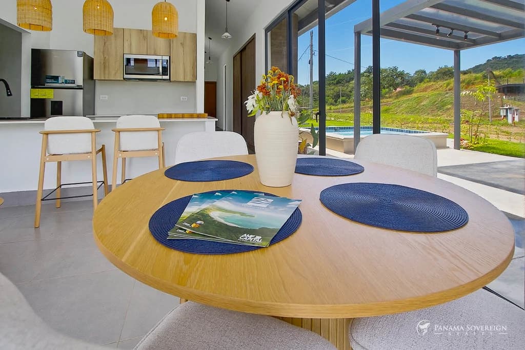 3 Bedroom House in Canas - photo 10