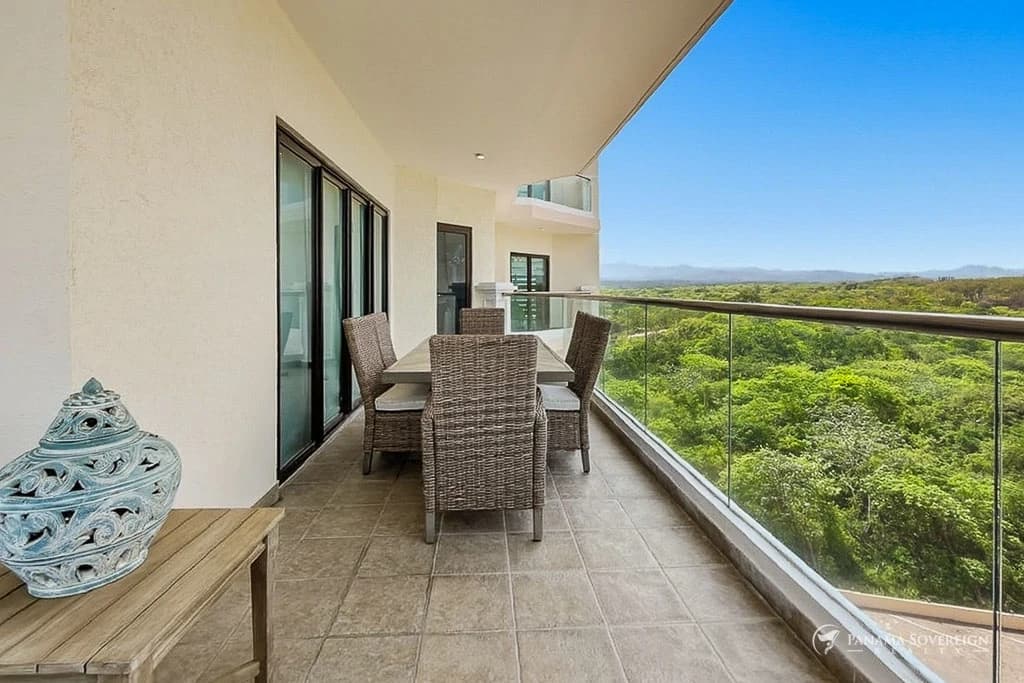 5 Bedroom Condo in San Carlos - photo 27