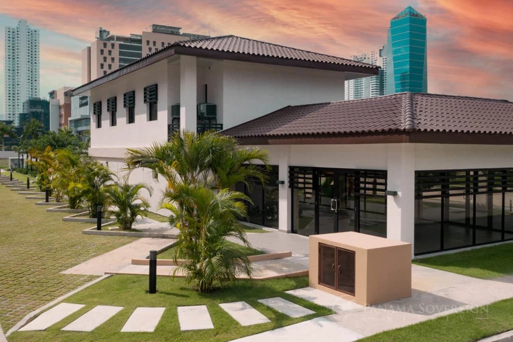 3 Bedroom Condo in Costa del Este - photo 29
