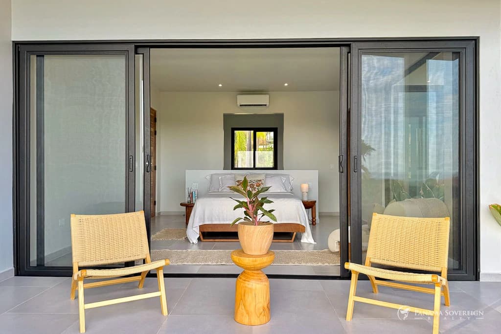 3 Bedroom House in Canas - photo 48