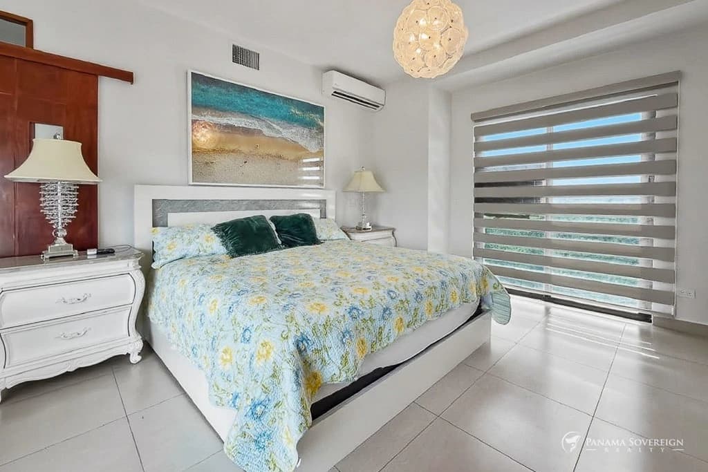 5 Bedroom Condo in San Carlos - photo 39