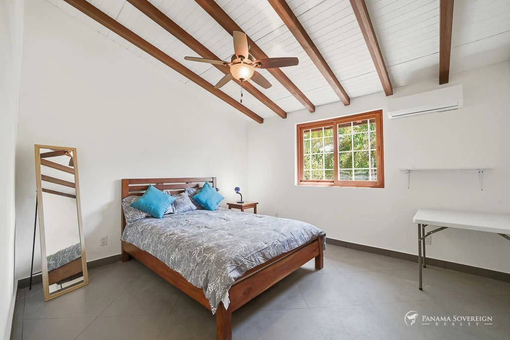 3 Bedroom House in Los Destiladeros - photo 16