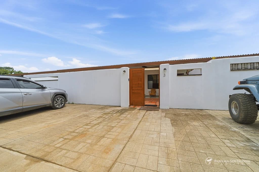 2 Bedroom House in Pedasi - photo 9
