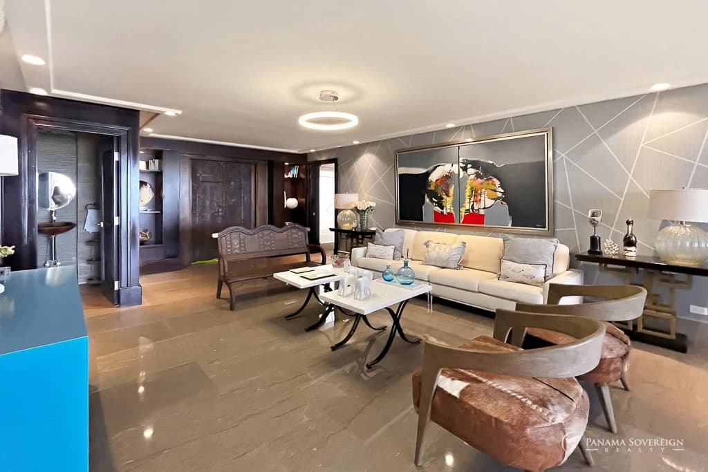 5 Bedroom House in San Carlos - photo 17
