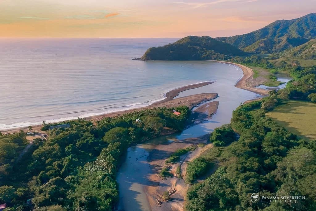 Land in Guanico - photo 12