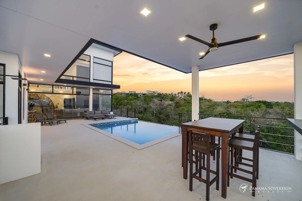 3 Bedroom House in Los Destiladeros - photo 44