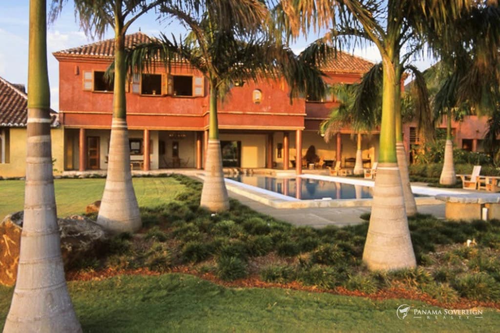11 Bedroom House in Los Destiladeros - photo 13