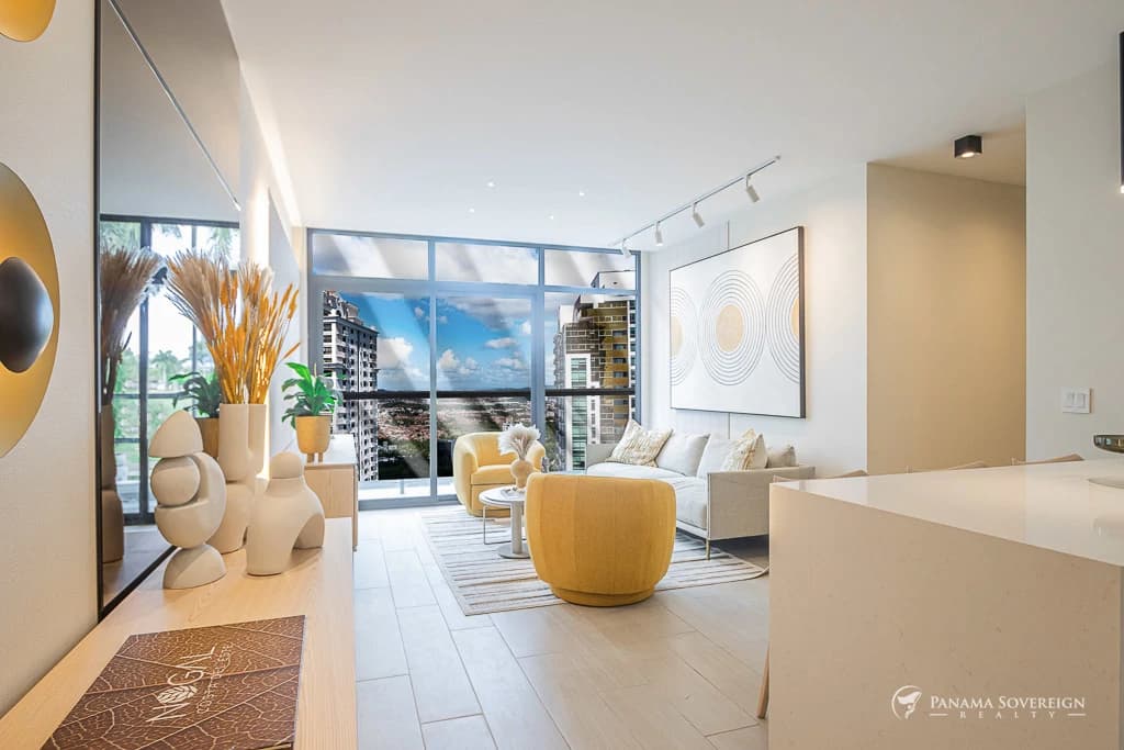 2 Bedroom Condo in Costa del Este - photo 2