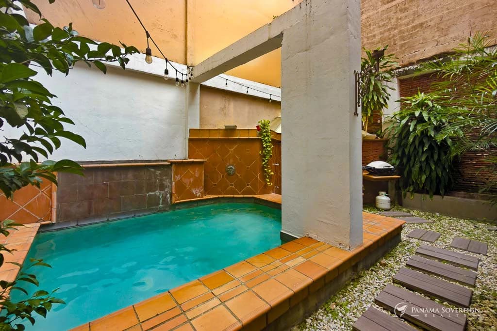 2 Bedroom House in Casco Viejo - photo 15
