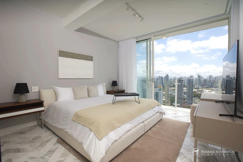 2 Bedroom Condo in Bella Vista - photo 4