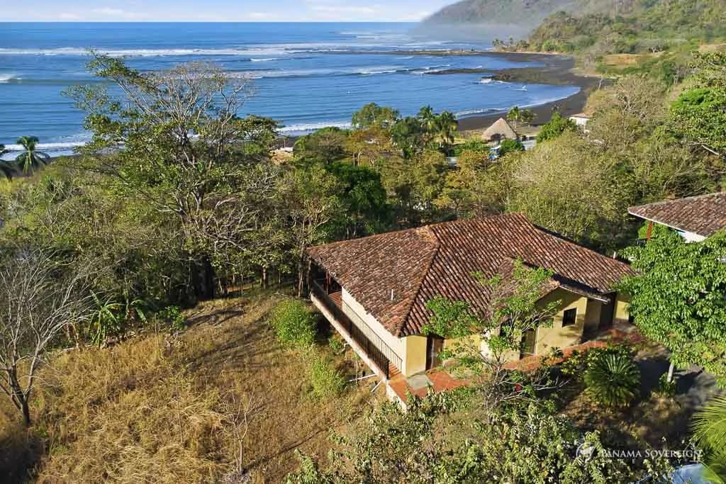 2 Bedroom House in Cambutal - photo 1