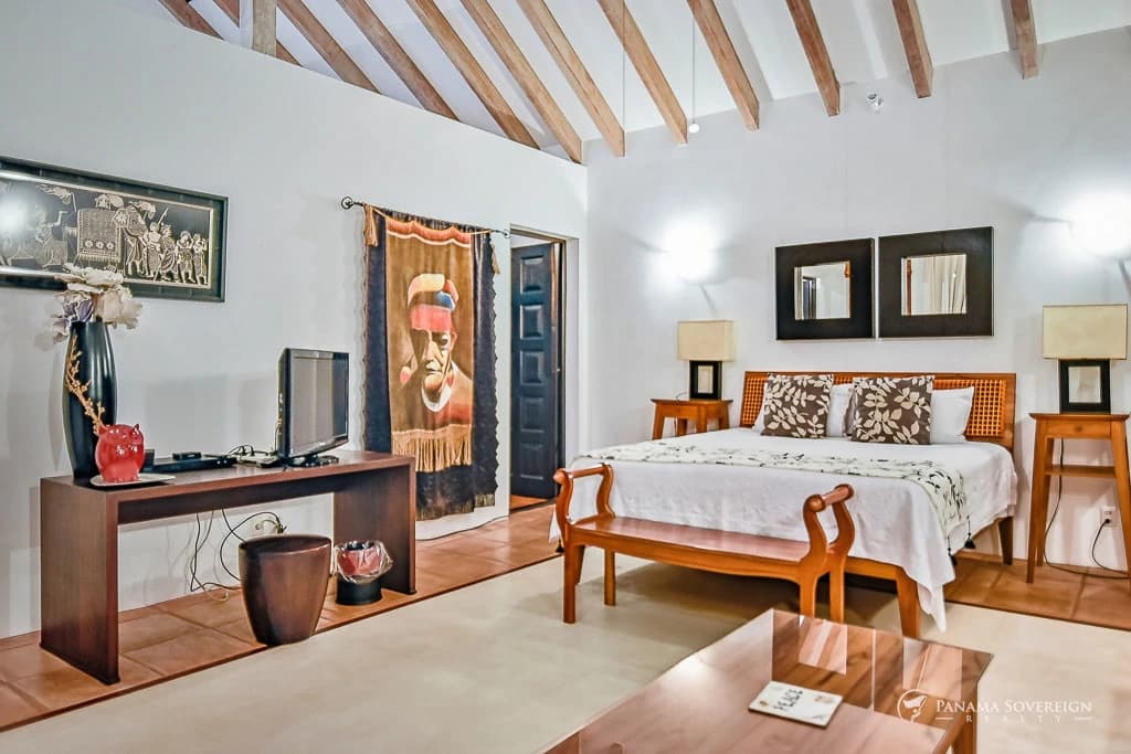 7 Bedroom House in Los Destiladeros - photo 29