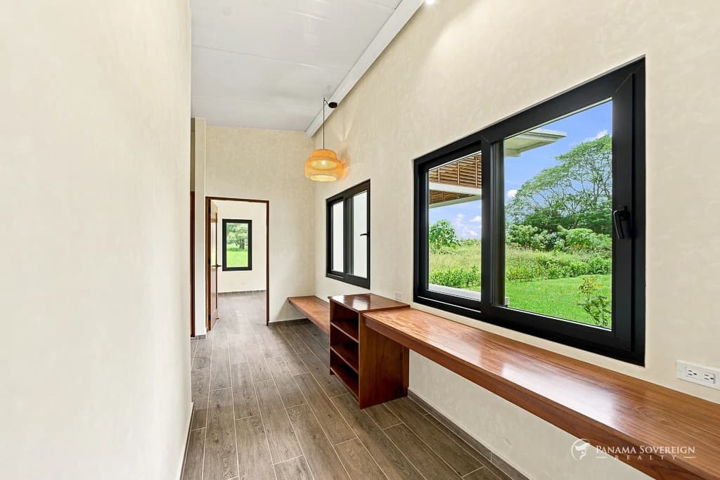 3 Bedroom House in Pedasi - photo 5