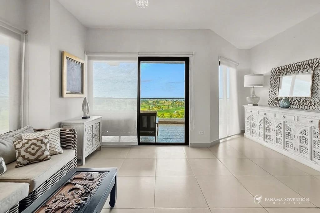 5 Bedroom Condo in San Carlos - photo 6