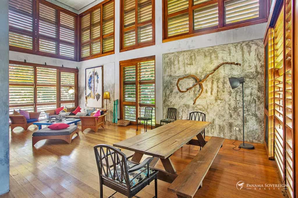 4 Bedroom House in Canal Zone - photo 9